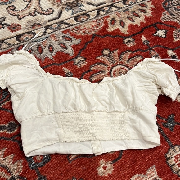 H&M linen-style crop top - Picture 6 of 6